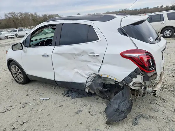 KL4CJASB9KB752084 2019 BUICK ENCORE - Image 2