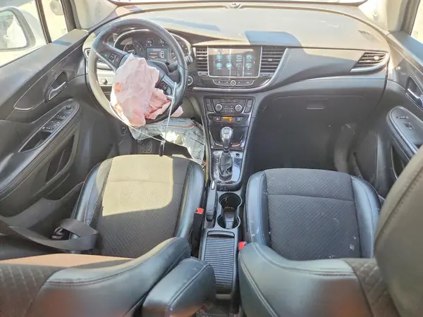 KL4CJASB9KB829665 2019 BUICK ENCORE - Image 8