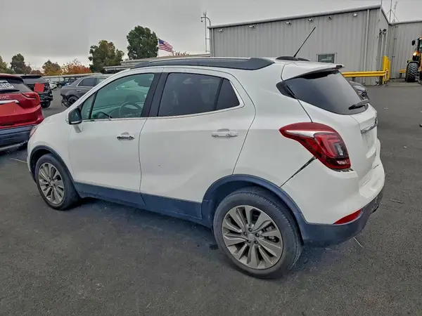 KL4CJASB9KB886738 2019 BUICK ENCORE - Image 2