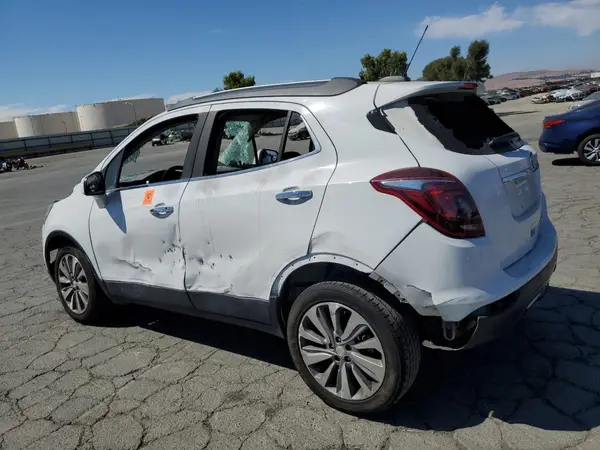 KL4CJASB9LB070081 2020 BUICK ENCORE - Image 2