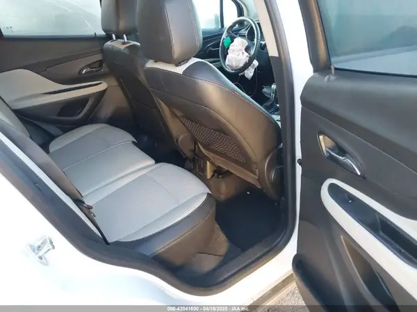 KL4CJASB9MB332702 2021 BUICK ENCORE - Image 8