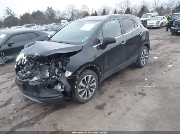 KL4CJASB9MB338001 2021 BUICK ENCORE - Image 2