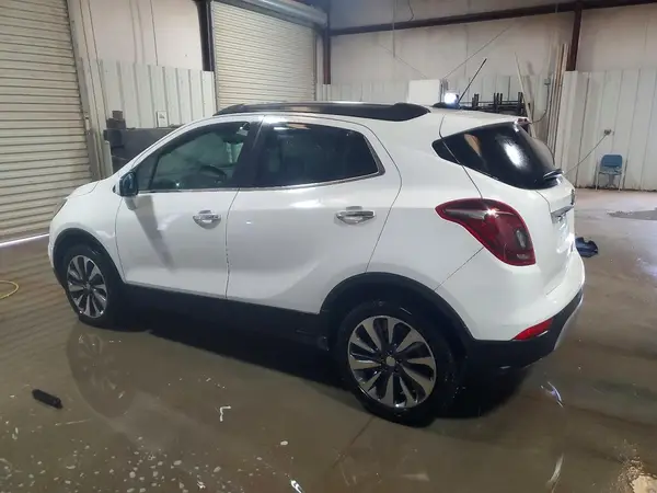 KL4CJASB9MB347748 2021 BUICK ENCORE - Image 2