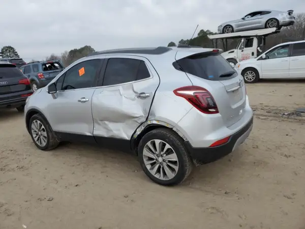 KL4CJASBXHB013749 2017 BUICK ENCORE - Image 2