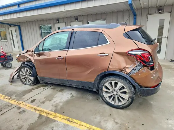 KL4CJASBXHB062319 2017 BUICK ENCORE - Image 2