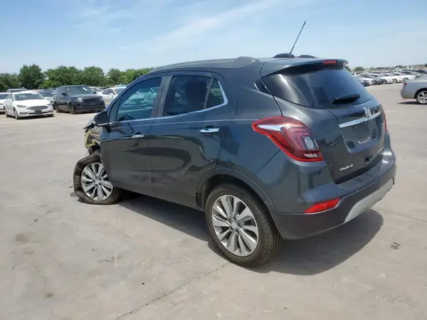 KL4CJASBXJB536775 2018 BUICK ENCORE - Image 2