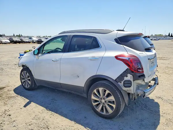 KL4CJASBXJB540664 2018 BUICK ENCORE - Image 2