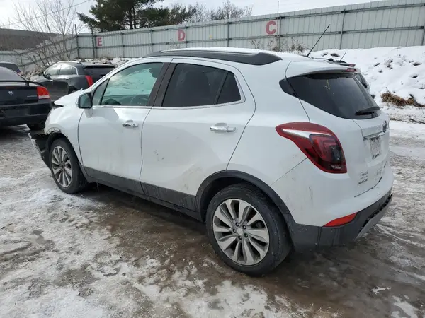 KL4CJASBXJB561188 2018 BUICK ENCORE - Image 2