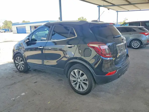 KL4CJASBXJB593557 2018 BUICK ENCORE - Image 2