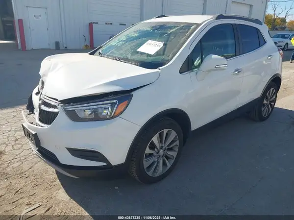 KL4CJASBXJB594482 2018 BUICK ENCORE - Image 2