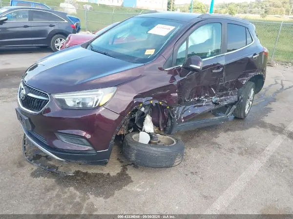 KL4CJASBXJB599164 2018 BUICK ENCORE - Image 2