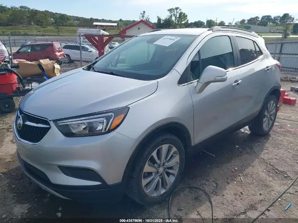 KL4CJASBXJB600815 2018 BUICK ENCORE - Image 2