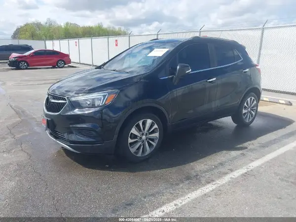 KL4CJASBXJB623608 2018 BUICK ENCORE - Image 2