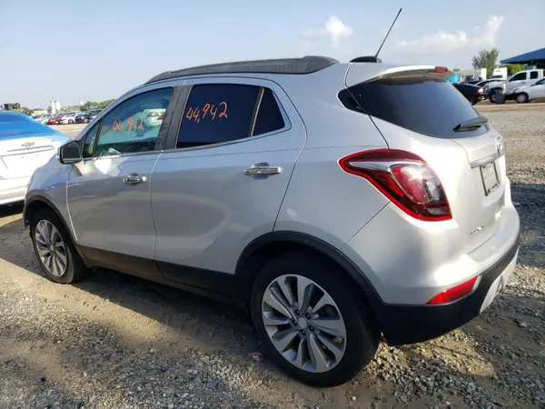 KL4CJASBXJB624824 2018 BUICK ENCORE - Image 2