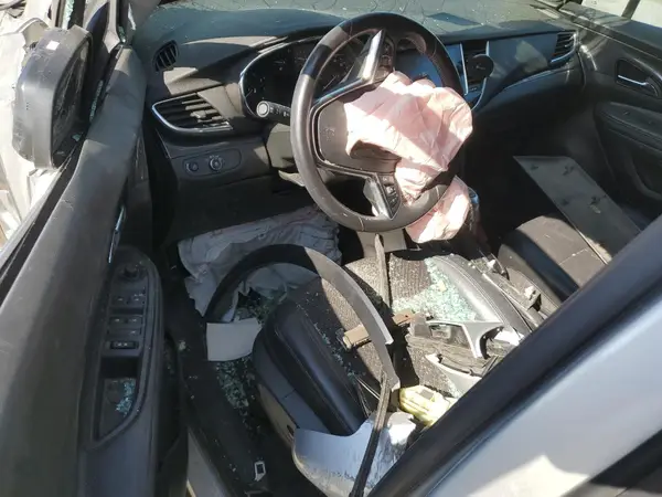 KL4CJASBXJB625486 2018 BUICK ENCORE - Image 8