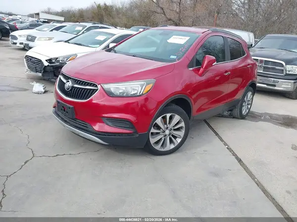 KL4CJASBXJB636438 2018 BUICK ENCORE - Image 2