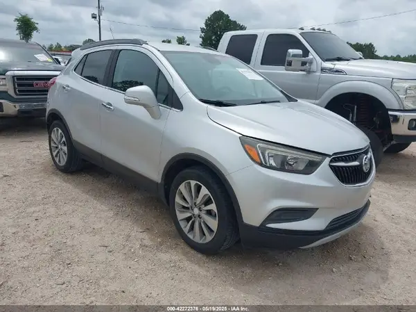 KL4CJASBXJB641865 2018 BUICK ENCORE - Image 1