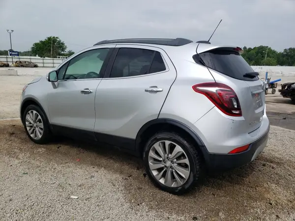 KL4CJASBXJB643437 2018 BUICK ENCORE - Image 2