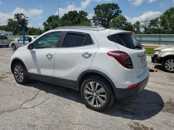 KL4CJASBXJB643857 2018 BUICK ENCORE - Image 2