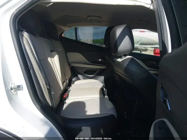 KL4CJASBXJB668015 2018 BUICK ENCORE - Image 8