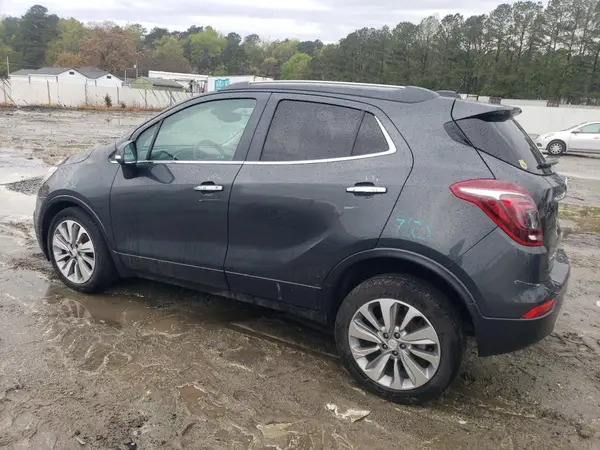 KL4CJASBXJB669665 2018 BUICK ENCORE - Image 2
