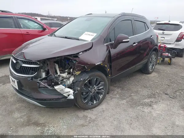 KL4CJASBXJB671948 2018 BUICK ENCORE - Image 2
