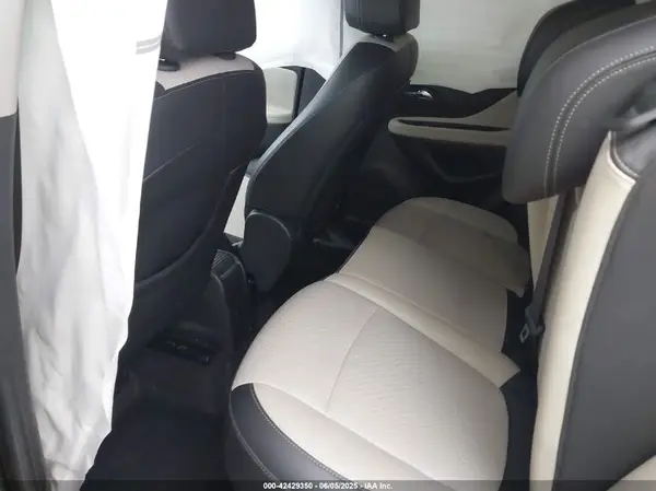 KL4CJASBXJB686997 2018 BUICK ENCORE - Image 8