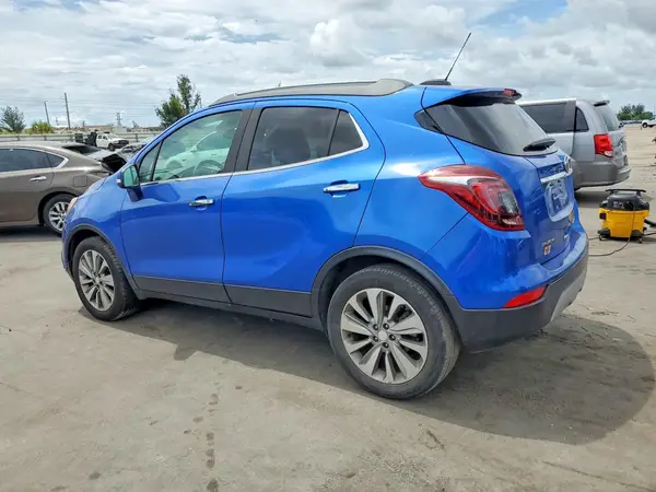 KL4CJASBXJB687454 2018 BUICK ENCORE - Image 2