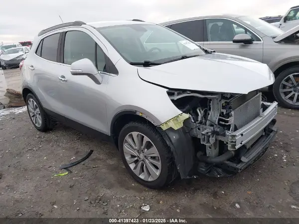 KL4CJASBXJB700445 2018 BUICK ENCORE - Image 1