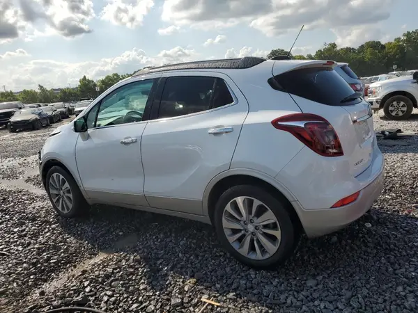 KL4CJASBXJB700977 2018 BUICK ENCORE - Image 2
