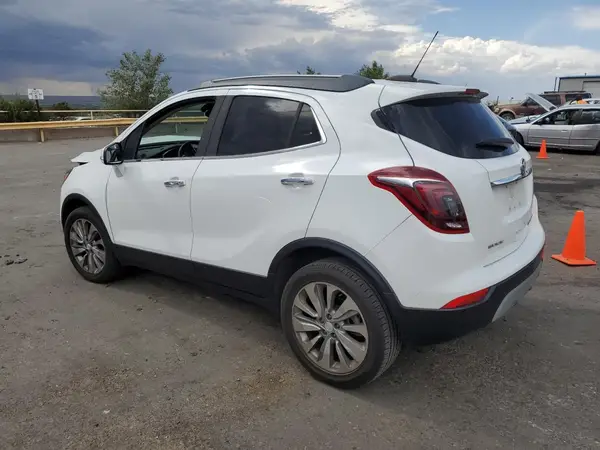 KL4CJASBXJB705659 2018 BUICK ENCORE - Image 2
