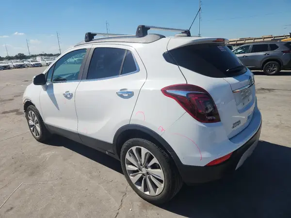 KL4CJASBXJB715351 2018 BUICK ENCORE - Image 2