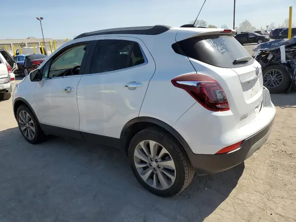 KL4CJASBXJB723353 2018 BUICK ENCORE - Image 2