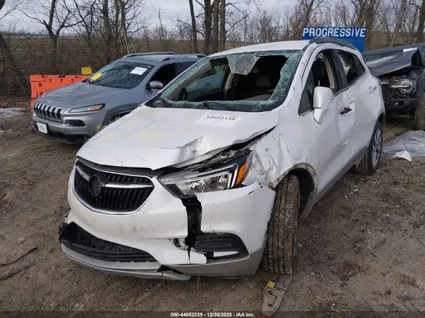 KL4CJASBXKB724987 2019 BUICK ENCORE - Image 2
