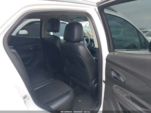 KL4CJASBXKB748500 2019 BUICK ENCORE - Image 8