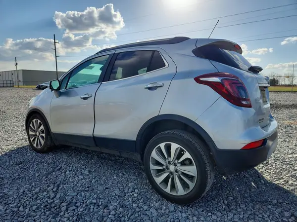 KL4CJASBXKB828332 2019 BUICK ENCORE - Image 2