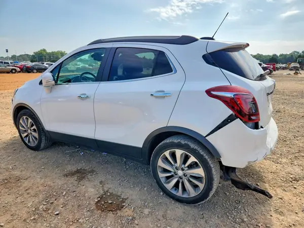 KL4CJASBXKB886697 2019 BUICK ENCORE - Image 2