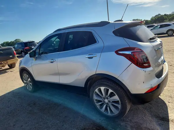 KL4CJASBXKB923831 2019 BUICK ENCORE - Image 2