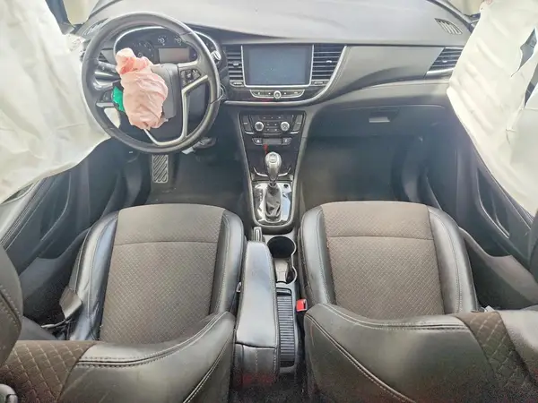 KL4CJASBXLB016305 2020 BUICK ENCORE - Image 8