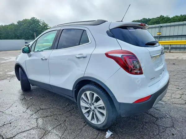 KL4CJASBXLB025599 2020 BUICK ENCORE - Image 2