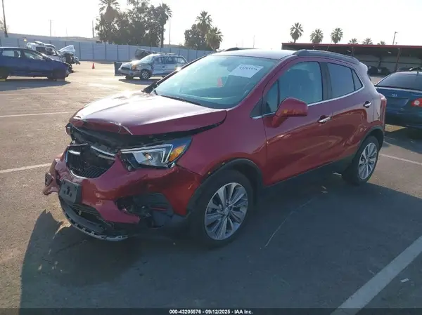 KL4CJASBXLB042855 2020 BUICK ENCORE - Image 2
