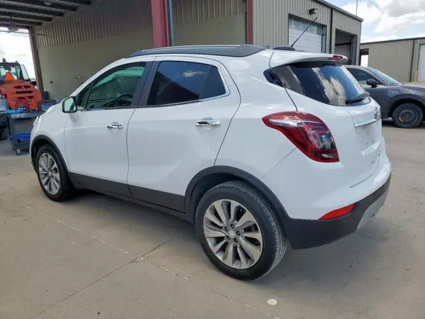 KL4CJASBXLB048803 2020 BUICK ENCORE - Image 2
