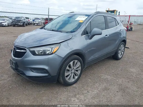 KL4CJASBXLB052690 2020 BUICK ENCORE - Image 2