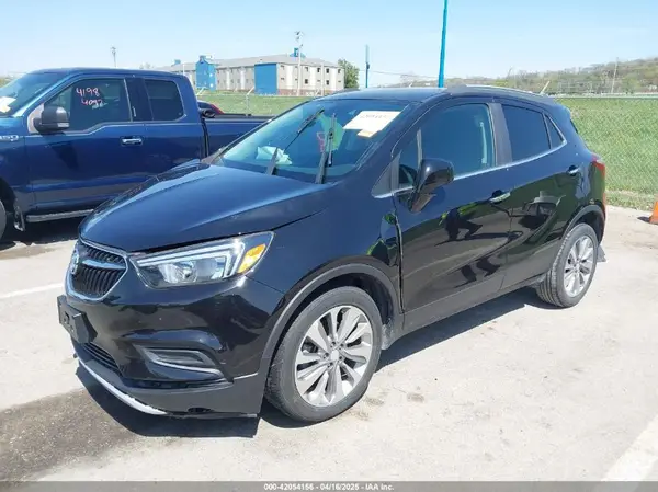 KL4CJASBXLB071000 2020 BUICK ENCORE - Image 2