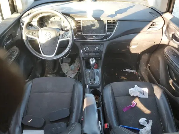 KL4CJASBXLB077105 2020 BUICK ENCORE - Image 8
