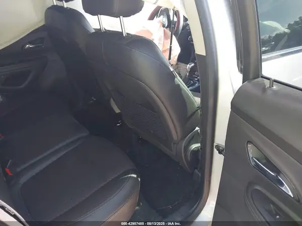 KL4CJASBXLB333498 2020 BUICK ENCORE - Image 8