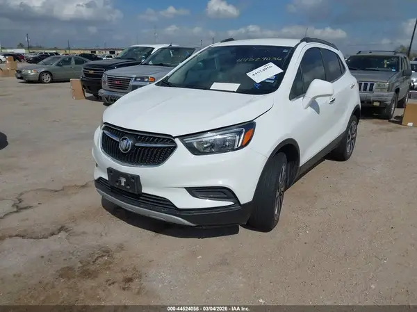 KL4CJASBXMB302365 2021 BUICK ENCORE - Image 2