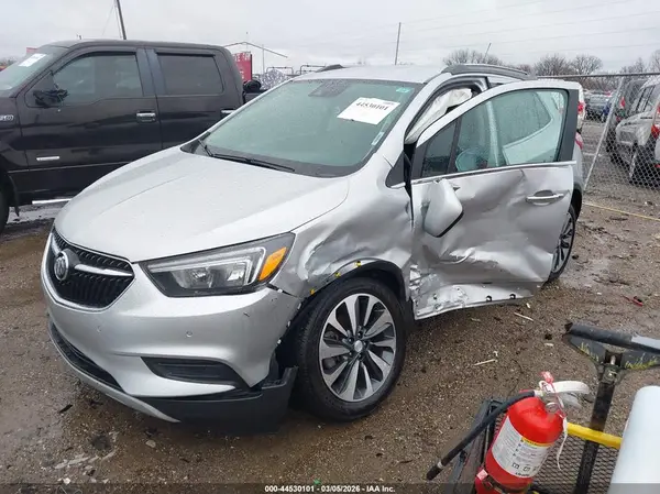 KL4CJASBXMB311566 2021 BUICK ENCORE - Image 2