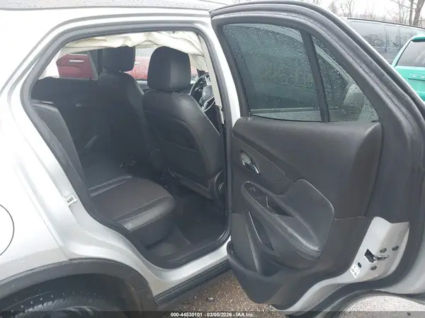 KL4CJASBXMB311566 2021 BUICK ENCORE - Image 8