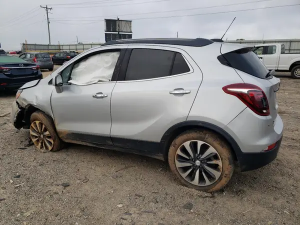 KL4CJASBXMB334748 2021 BUICK ENCORE - Image 2